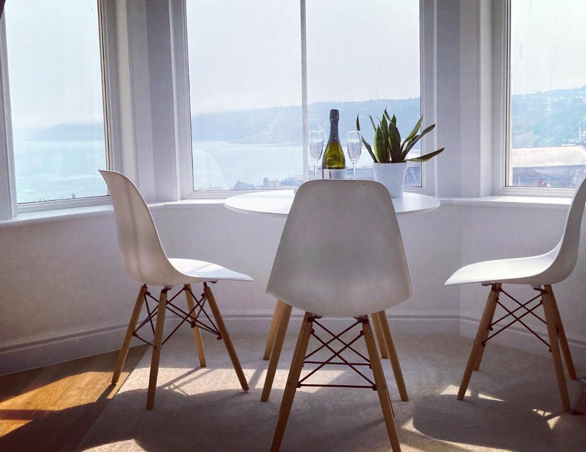 Seascape Scarborough Stunning Seaview Holiday Home Apartment Buitenkant foto