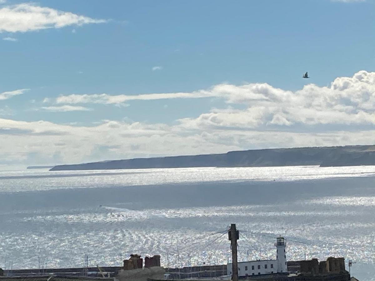 Seascape Scarborough Stunning Seaview Holiday Home Apartment Buitenkant foto