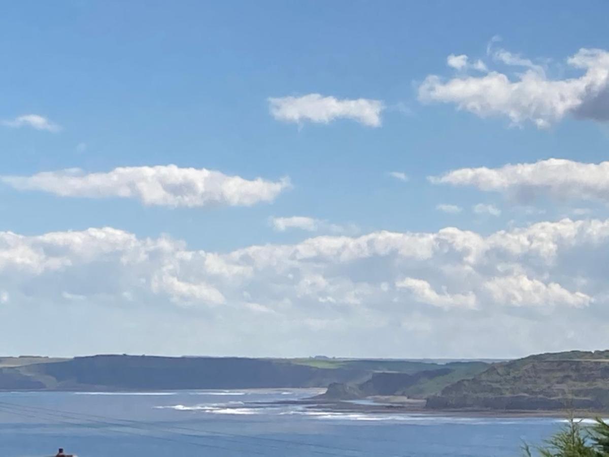 Seascape Scarborough Stunning Seaview Holiday Home Apartment Buitenkant foto
